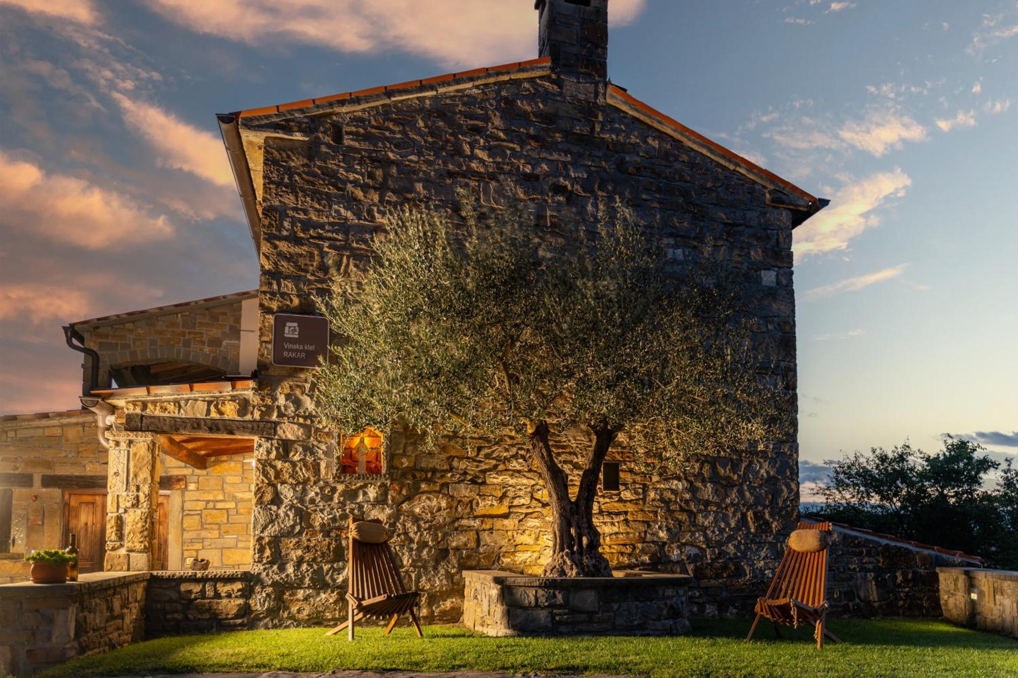 Wine House Rakar Gracisce Exterior foto